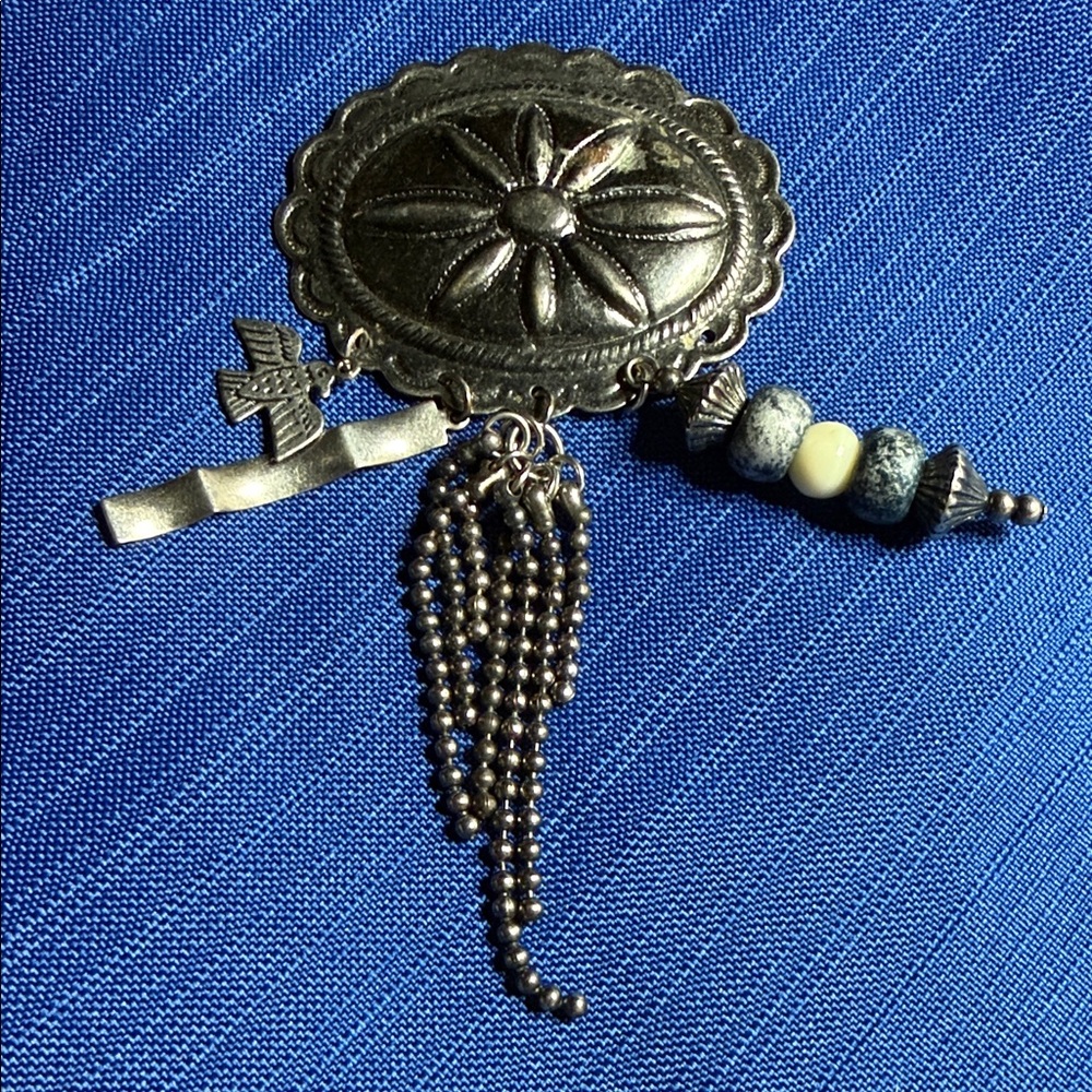 Silver western conch Brooch with Beads, Chains,eagle